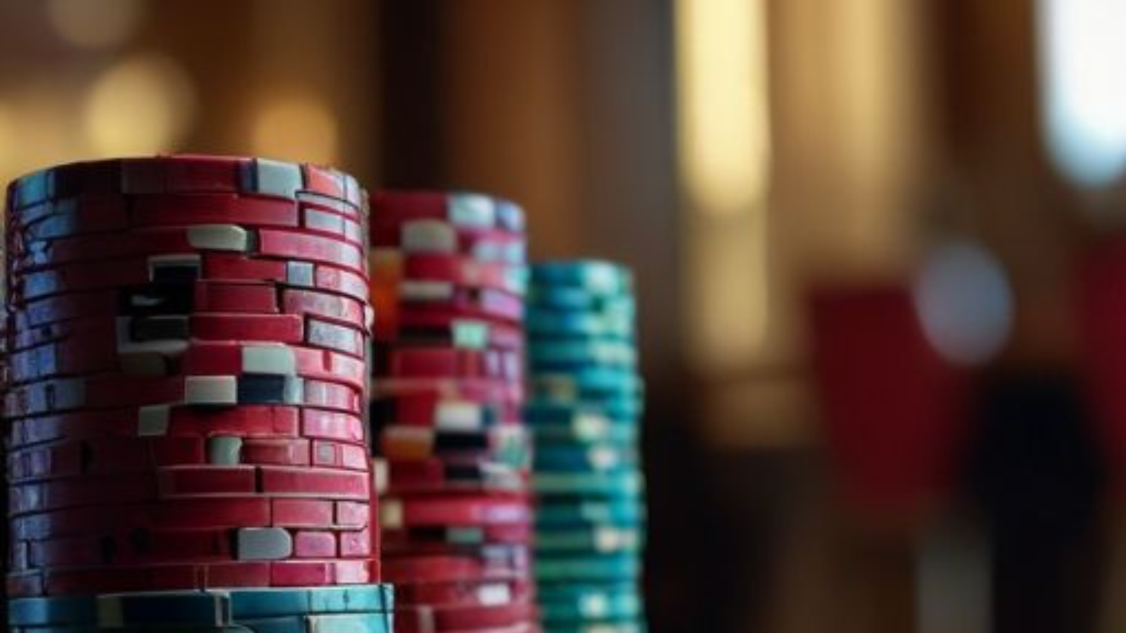 martingale crash limits
